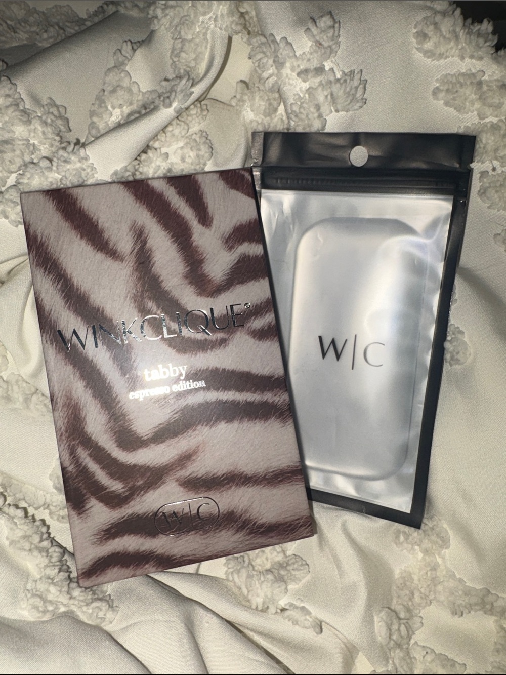 Winkclique  Tabby Espresso Edition lash set, 5 pairs - NEW! Plus lash pad !